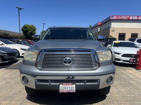 Used 2011 Toyota Tundra Limited w/ Platinum Pkg RWD image 3