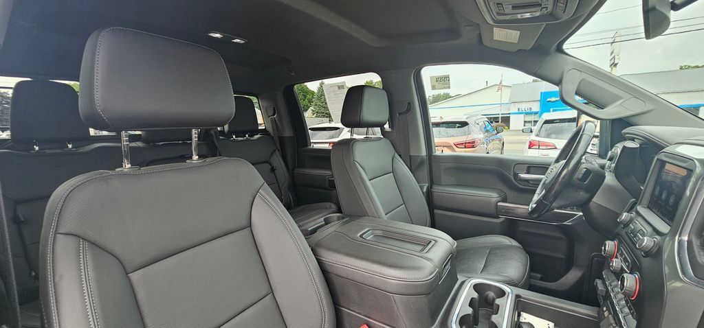 Used 2021 Chevrolet Silverado 3500 LTZ w/ LTZ Convenience Package AWD/4WD image 21
