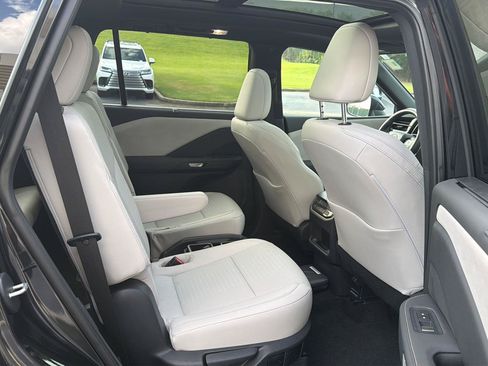 Certified 2026 Lexus TX 350 AWD w/ Technology Package image 14