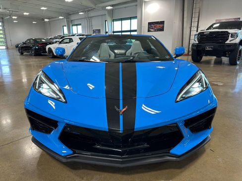 Used 2022 Chevrolet Corvette Stingray Preferred Conv w/ Z51 Performance Package RWD image 2