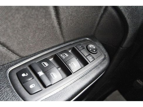 Used 2023 Dodge Charger SXT w/ Cold Weather Package RWD image 19
