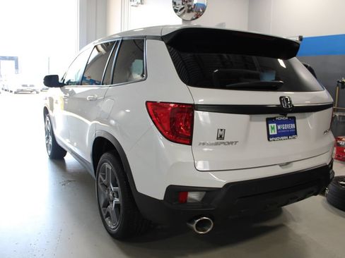 Used 2023 Honda Passport EX-L image 27