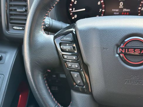 Used 2023 Nissan Frontier PRO-4X w/ Pro Convenience Package AWD/4WD image 19