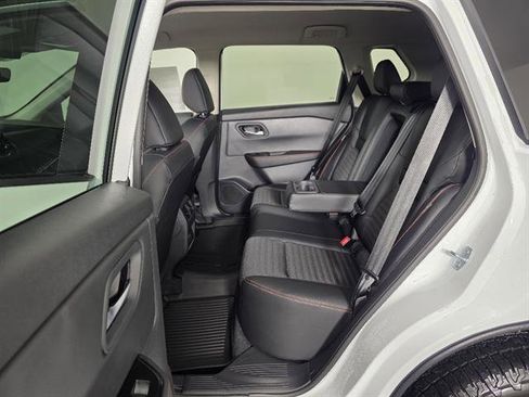 New 2026 Nissan Rogue SV image 23