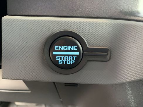 Used 2024 Ford Bronco Black Diamond image 24