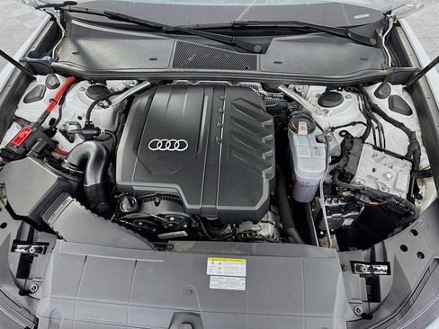 Used 2024 Audi A6 Premium Plus image 33