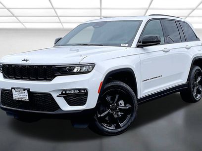 New 2025 Jeep Grand Cherokee Limited w/ Black Appearance Package