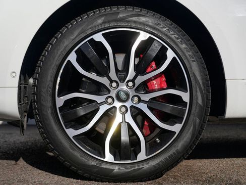 Used 2020 Land Rover Range Rover Sport HSE Dynamic image 13