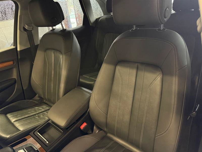 Used 2021 Audi Q5 e Premium w/ Convenience Package AWD/4WD image 11