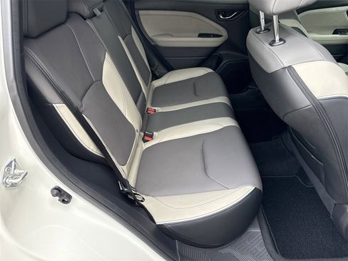 Used 2026 Subaru Forester Limited image 36