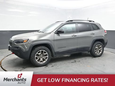 Used 2022 Jeep Cherokee Trailhawk w/ Premium Leather Package AWD/4WD image 3