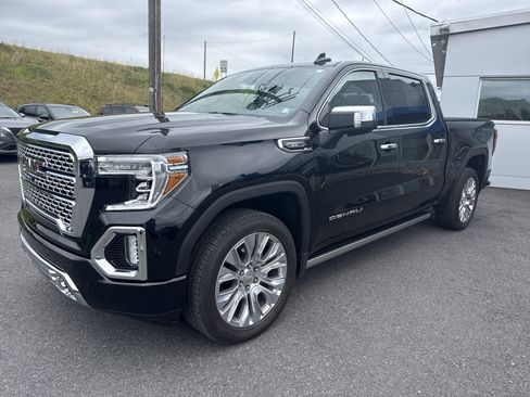 Used 2022 GMC Sierra 1500 Denali w/ Denali Reserve Package AWD/4WD image 12