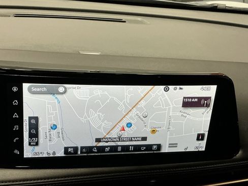 Used 2024 Nissan Ariya FWD image 5