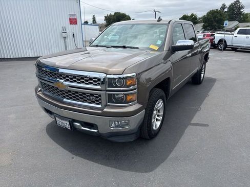 Used 2015 Chevrolet Silverado 1500 LTZ AWD/4WD image 4