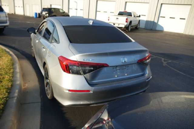 Used 2024 Honda Civic Sport image 15