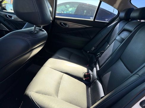 Used 2017 INFINITI Q50 Premium w/ 2.0T Premium Plus Package RWD image 8