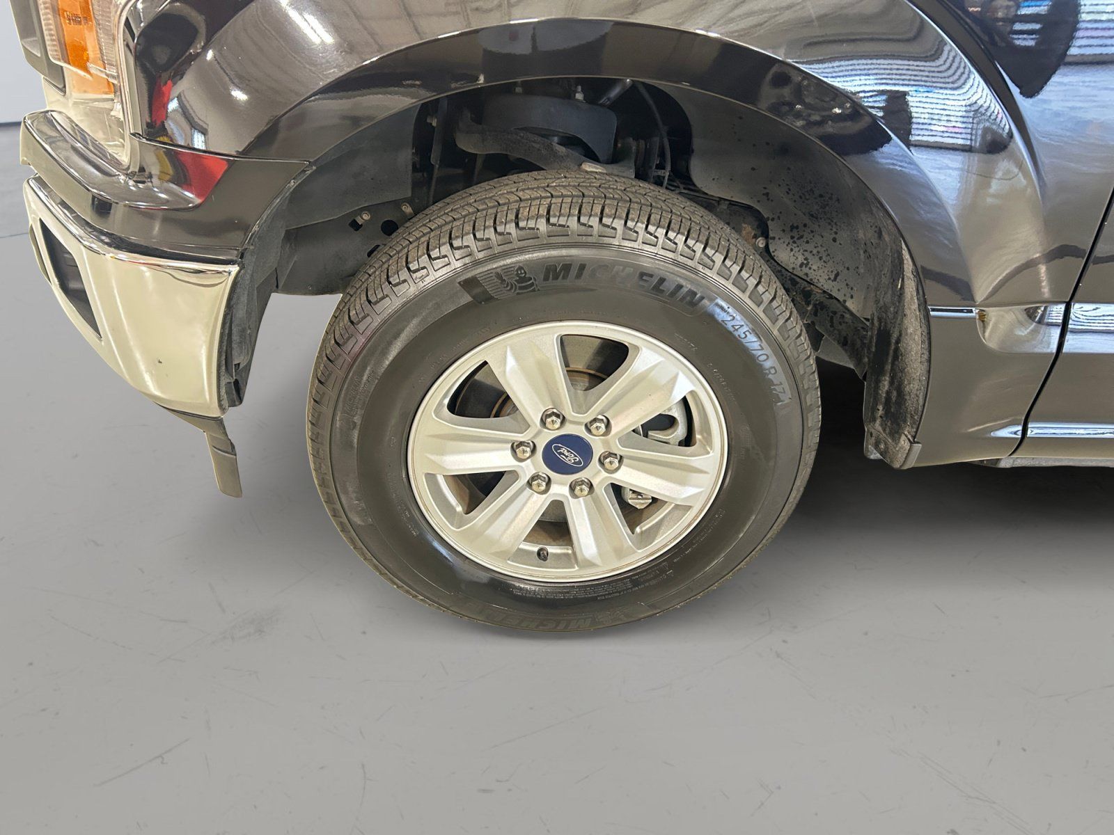Used 2019 Ford F150 XL w/ Equipment Group 101A Mid RWD image 9
