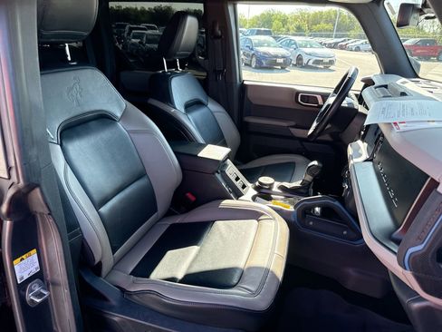 Used 2022 Ford Bronco Wildtrak AWD/4WD image 24