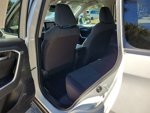 Used 2024 Toyota RAV4 XLE image 9