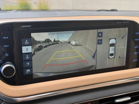 Used 2021 Hyundai Sonata Limited FWD image 17