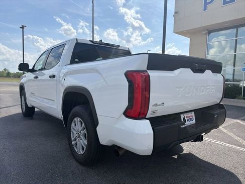Used 2024 Toyota Tundra SR5 w/ SR5 Convenience Package AWD/4WD image 7