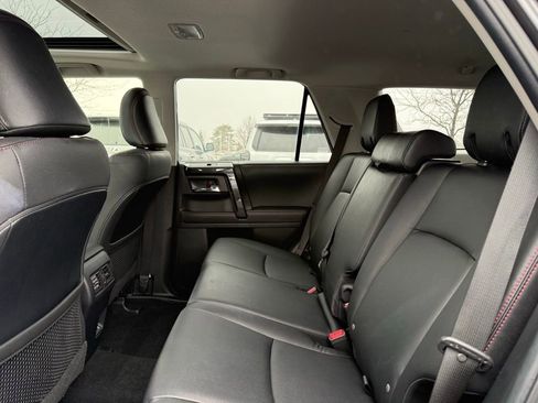 Used 2022 Toyota 4Runner TRD Off-Road Premium image 15