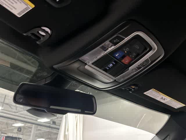 Used 2024 RAM 2500 Limited AWD/4WD image 21