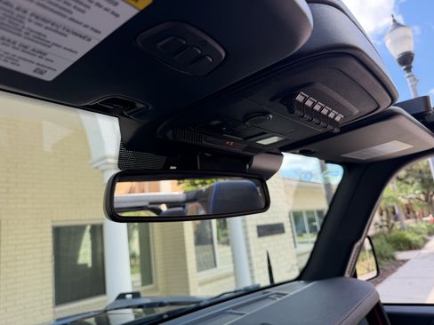 Used 2025 Ford Bronco Raptor image 38