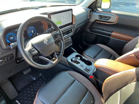 Used 2025 Ford Bronco Sport Outer Banks w/ Outer Banks Tech Package+ AWD/4WD image 18