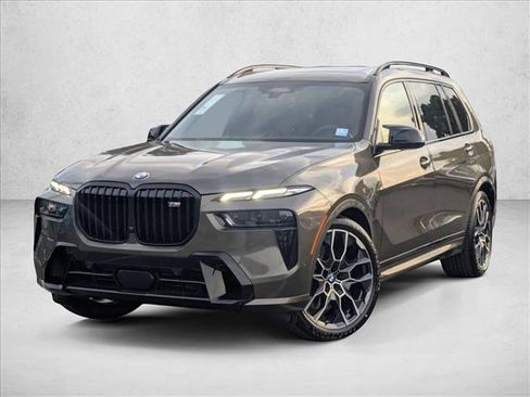New 2026 BMW X7 M60i image 1