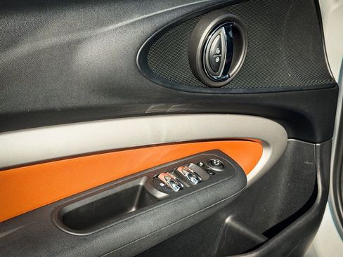 Used 2023 MINI Cooper Clubman S w/ Signature Upholstery Package image 14