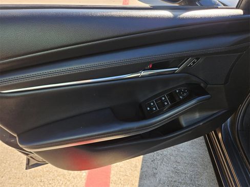Used 2025 MAZDA MAZDA3 s image 13