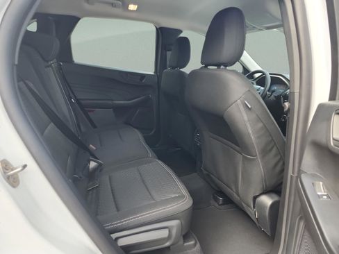 New 2026 Ford Escape Active image 17