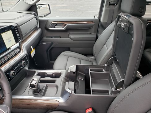 New 2026 Chevrolet Silverado 1500 LT Trail Boss w/ LT Trail Boss Premium Package AWD/4WD image 26
