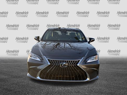 Used 2025 Lexus ES 350 w/ Premium Package image 3