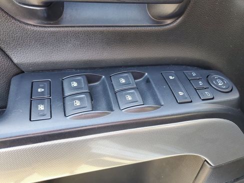 Used 2018 Chevrolet Silverado 1500 LTZ Z71 w/ Redline Edition image 20