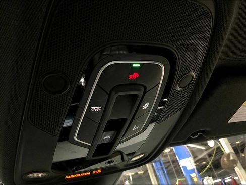 Used 2023 Audi A6 2.0T Premium image 33