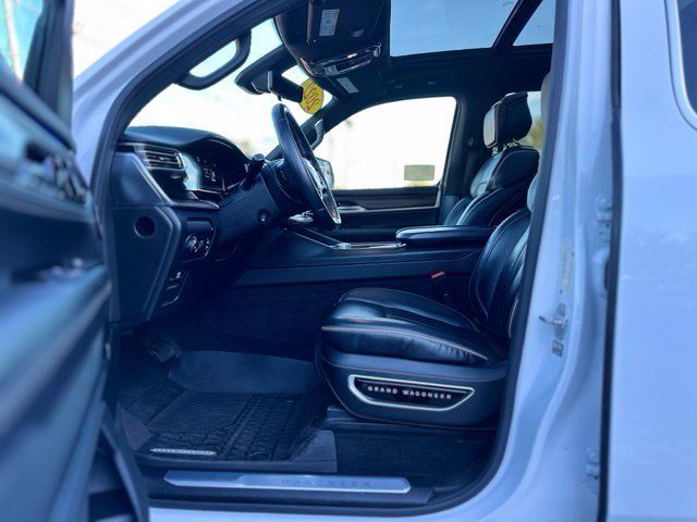 Used 2022 Jeep Grand Wagoneer Series II w/ Convenience Group III AWD/4WD image 11