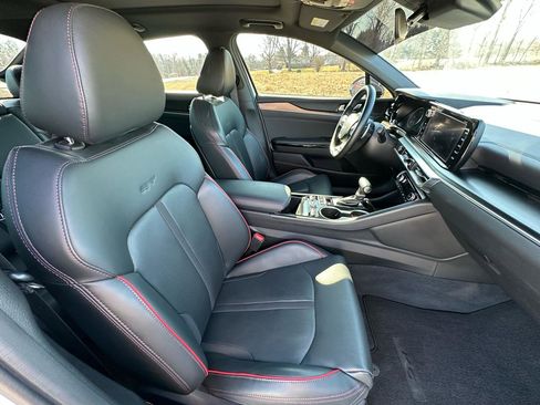 Used 2024 Kia K5 GT w/ GT1 Package image 37