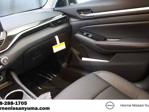 New 2025 Nissan Altima 2.5 SR w/ SR Premium Package image 10