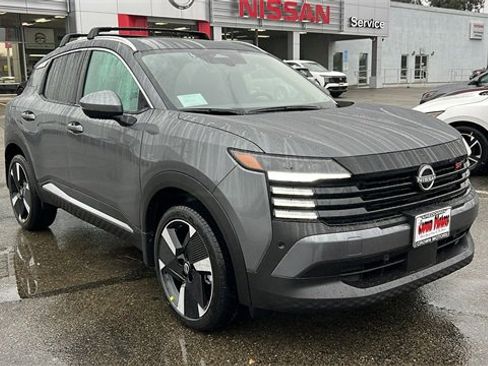 New 2025 Nissan Kicks SR w/ Illumination Package image 2