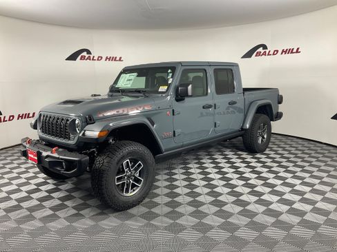 New 2026 Jeep Gladiator Mojave image 3