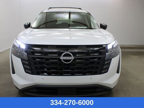 New 2026 Nissan Pathfinder SV image 6