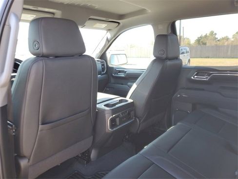 Used 2024 Chevrolet Silverado 1500 LTZ w/ LTZ Convenience Package II image 12