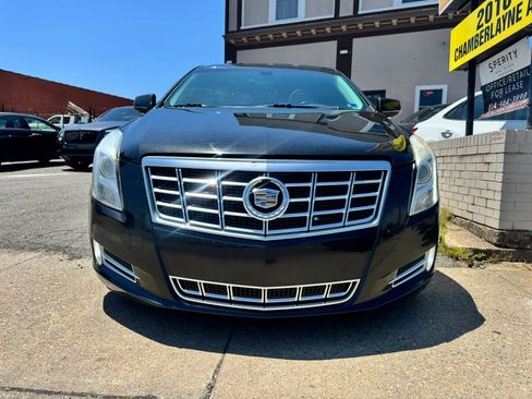 Used 2013 Cadillac XTS Luxury FWD image 8