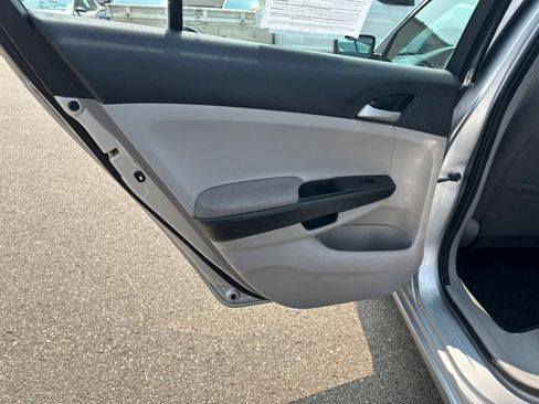 Used 2012 Honda Accord LX image 22