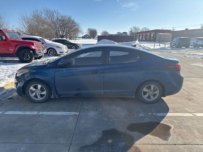 Used 2015 Hyundai Elantra SE