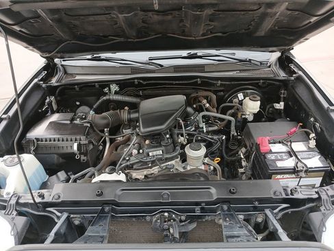 Used 2021 Toyota Tacoma SR w/ SR Convenience Package image 30