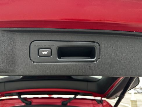 Certified 2024 Honda Pilot Elite image 25