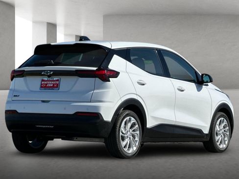 New 2027 Chevrolet Bolt LT w/ Comfort Package image 4